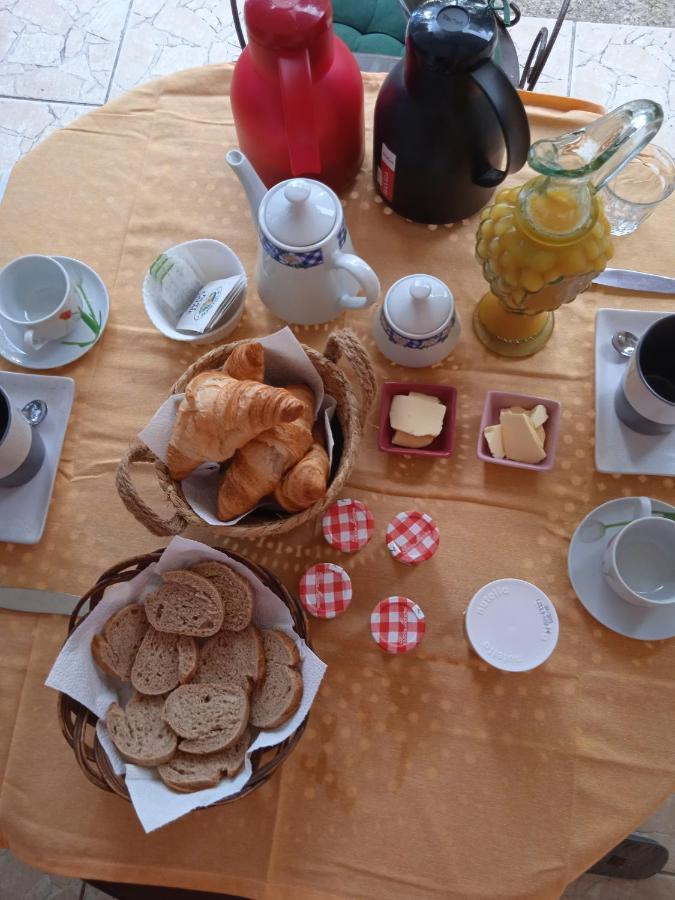 RégusseChez Marie住宿加早餐旅馆 外观 照片